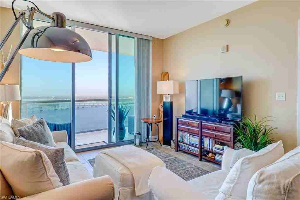 3000 Oasis Grand Blvd Apt 3006 #3006 - Photo 2 of 31