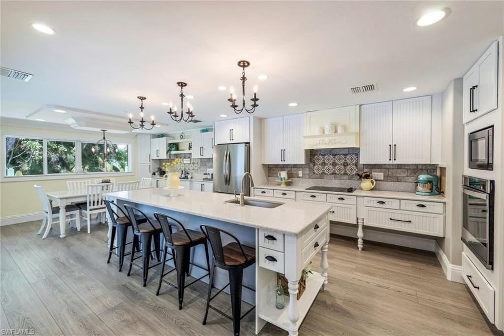 723 Willowhead Dr - Photo 5 of 29