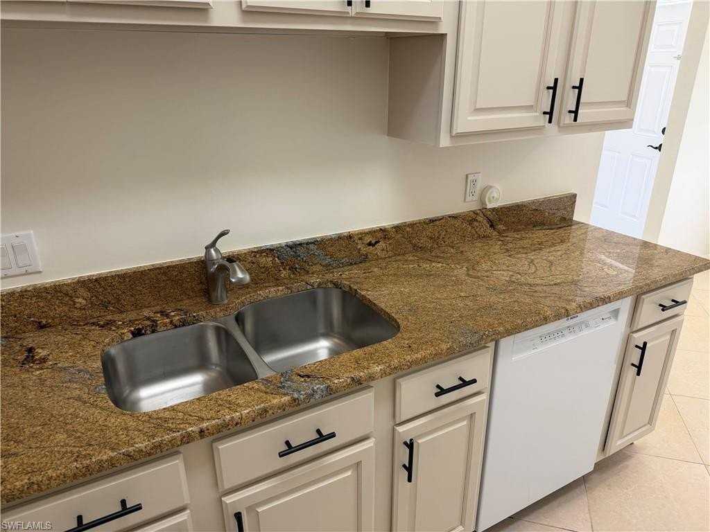 9601 Rosewood Pointe Ter Apt 204 #204 - Photo 7 of 16