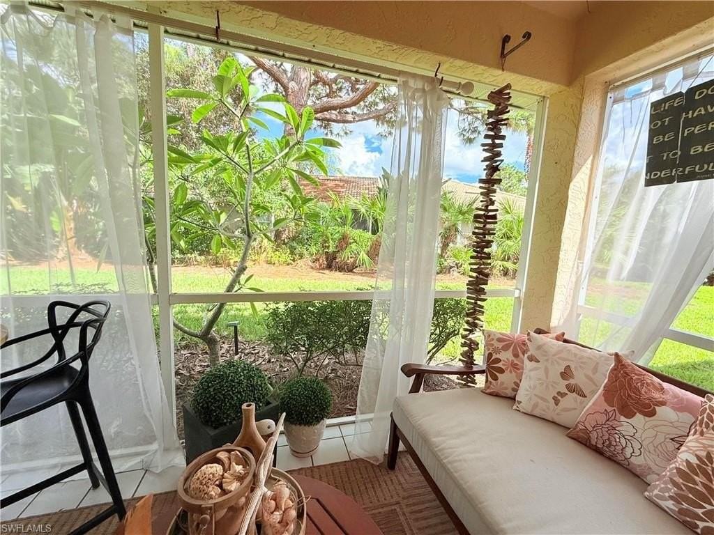 337 Emerald Bay Cir Unit U1 #U1 - Photo 2 of 33