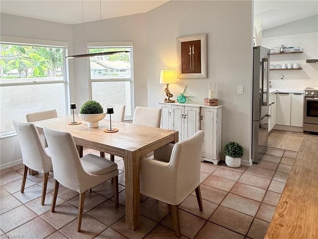 337 Emerald Bay Cir Unit U1 #U1 - Photo 7 of 33