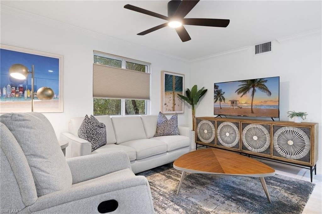 960 7th St S Unit 101 #101 - Photo 3 of 11