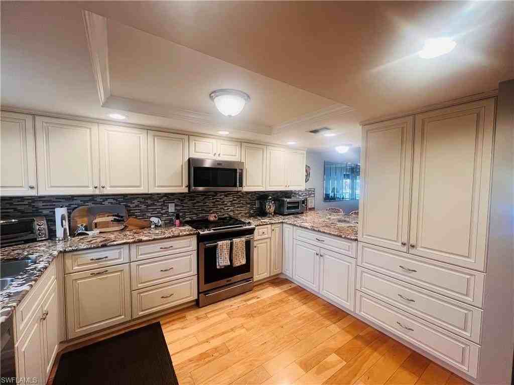 332 Charlemagne Blvd Apt H103 #H103 - Photo 6 of 22