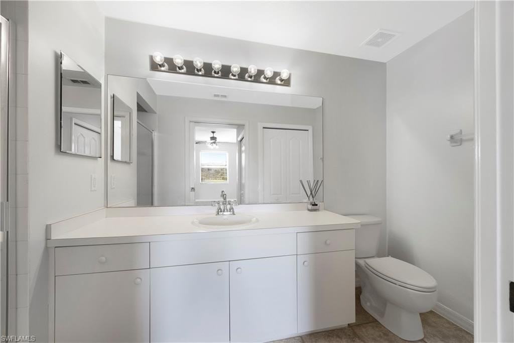 8550 Kingbird Loop Apt 615 #615 - Photo 5 of 9