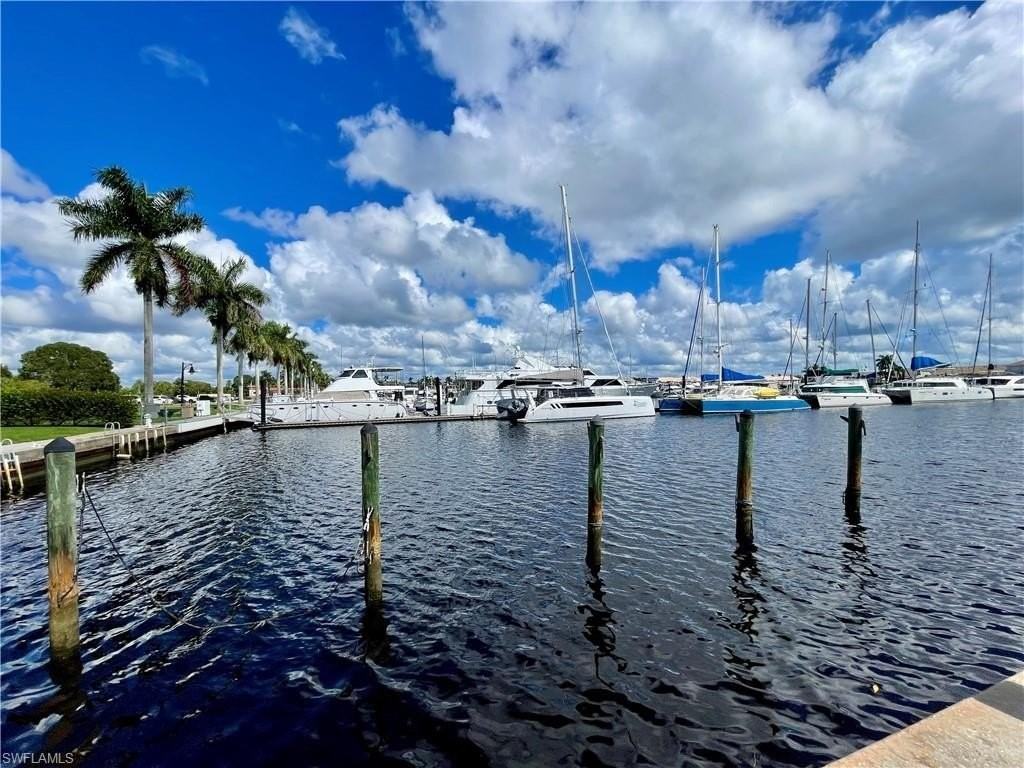 317 Sunrise Cay Apt 204 #204 - Photo 2 of 18