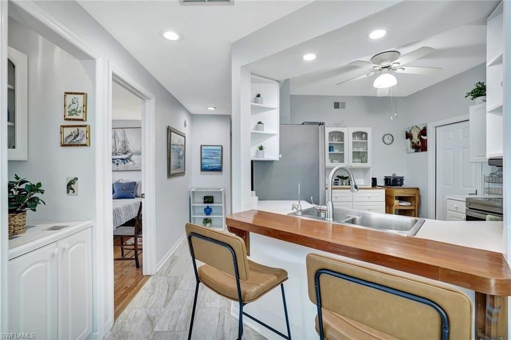 613 Windsor Sq Apt 101 #101 - Photo 4 of 22