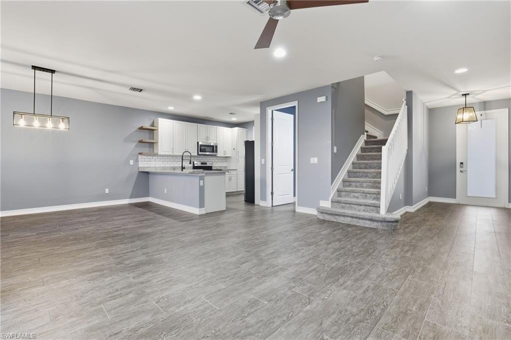 7894 Bristol Cir - Photo 2 of 29