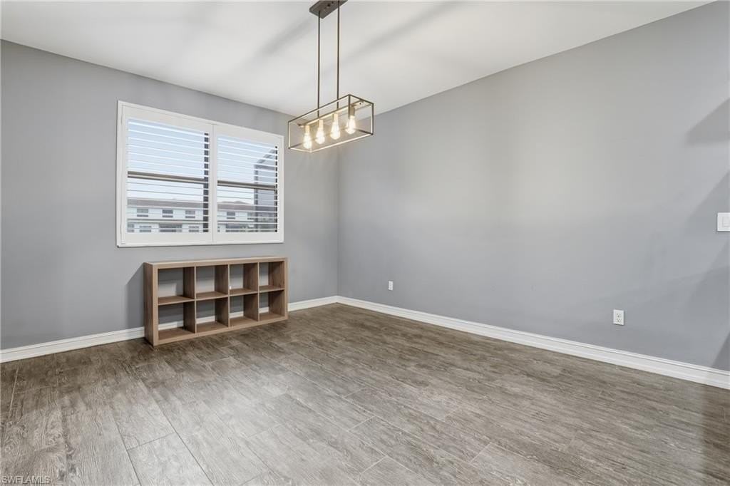 7894 Bristol Cir - Photo 7 of 29