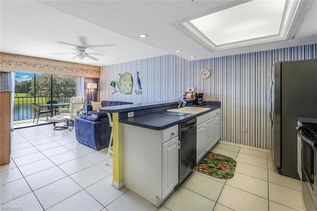 460 Fox Haven Dr Apt 1206 #1206 - Photo 2 of 18