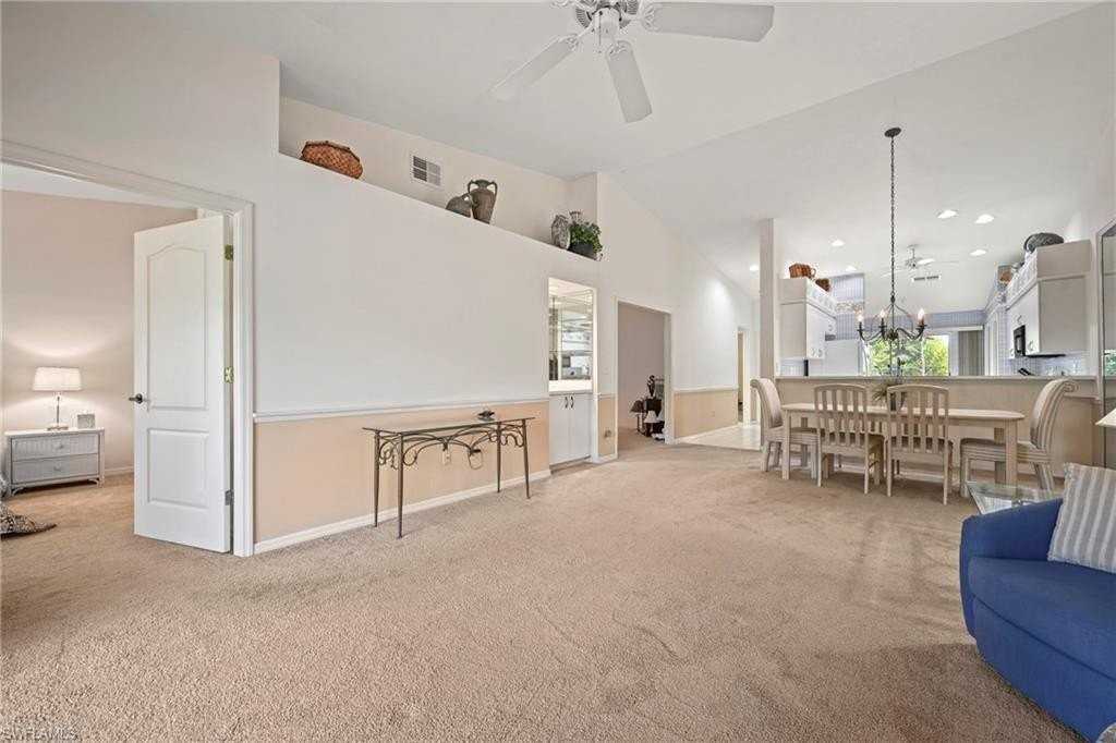 14270 Hickory Links Ct Apt 2124 #2124 - Photo 7 of 36