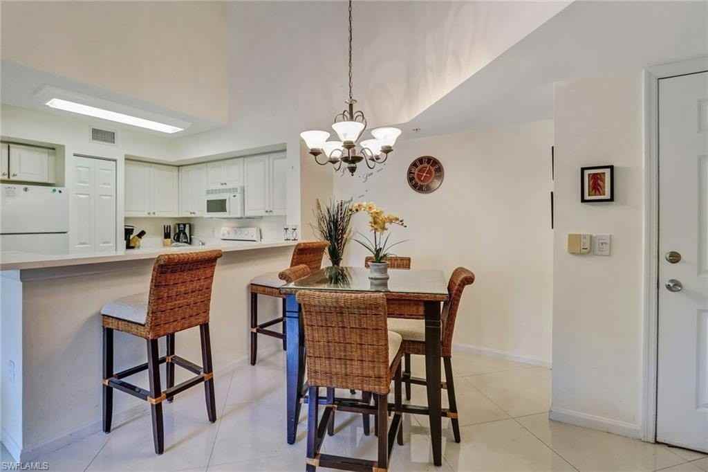 1190 Wildwood Lakes Blvd Apt 306 #306 - Photo 4 of 32