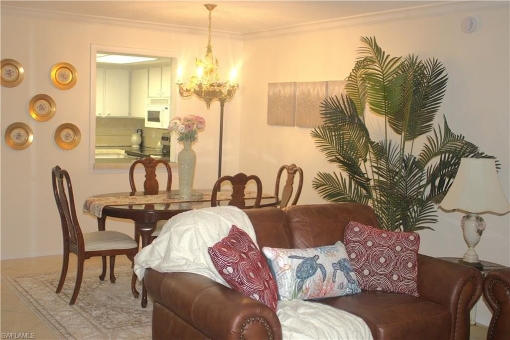 200 Valley Stream Dr Apt 4c #4C - Photo 2 of 21