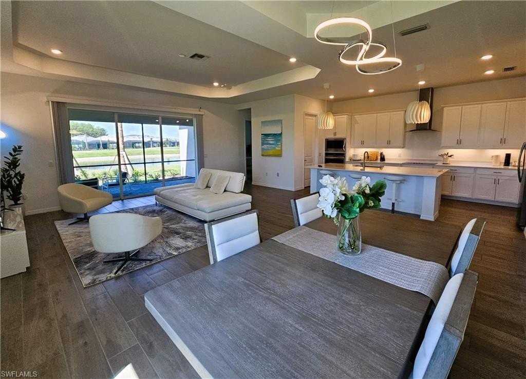 5897 Sunningdale St - Photo 5 of 50