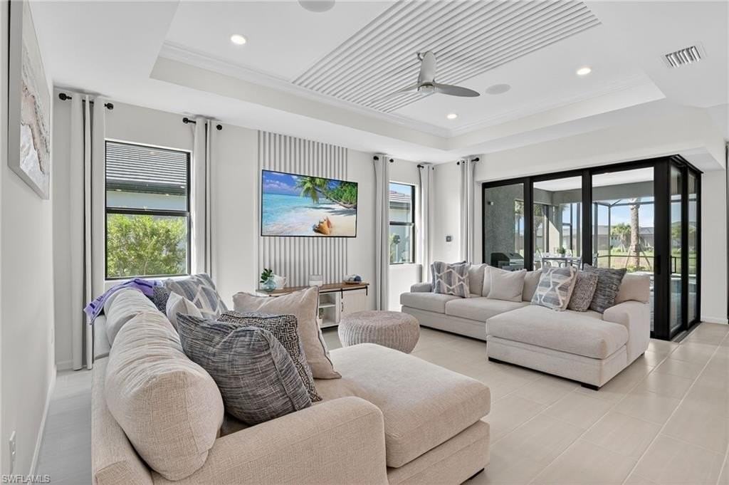 1953 Fresno Ave - Photo 5 of 33