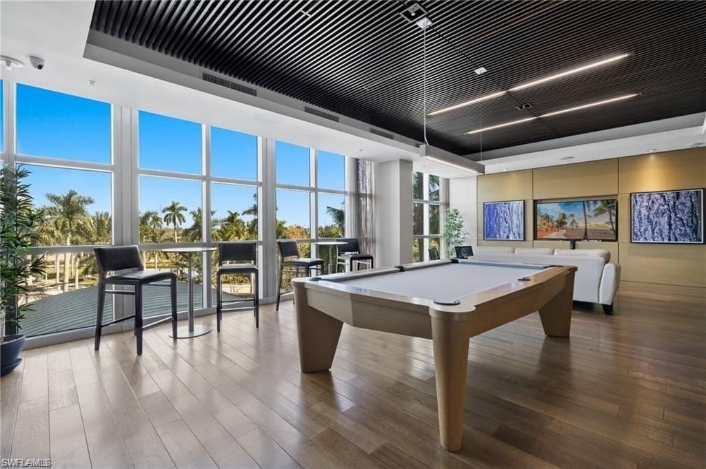 3000 Oasis Grand Blvd Apt 2702 #2702 - Photo 4 of 17