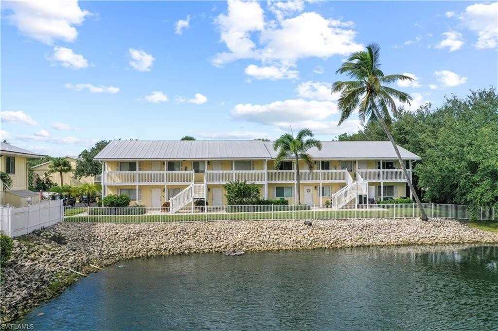 4607 Bayshore Dr Apt K7 #K7 - Photo 2 of 26