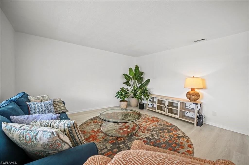 4607 Bayshore Dr Apt K7 #K7 - Photo 6 of 26