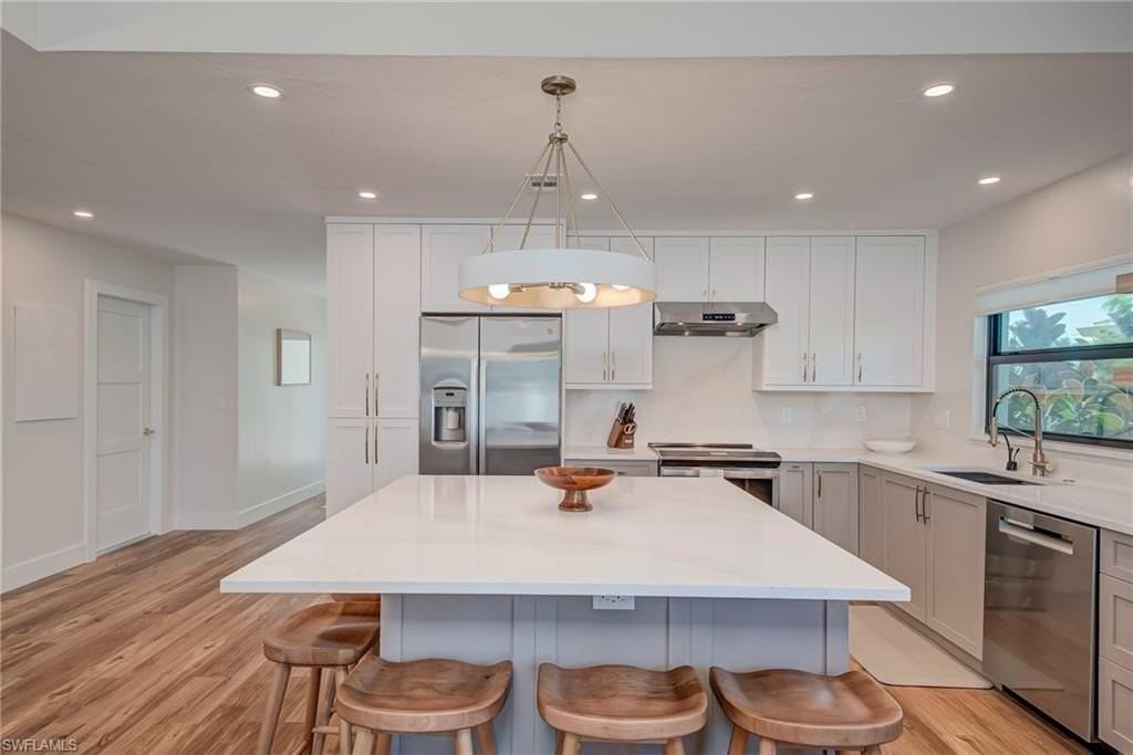 577 98th Ave N - Photo 6 of 33