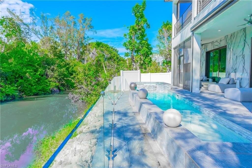 4064 Full Moon Ct - Photo 5 of 50