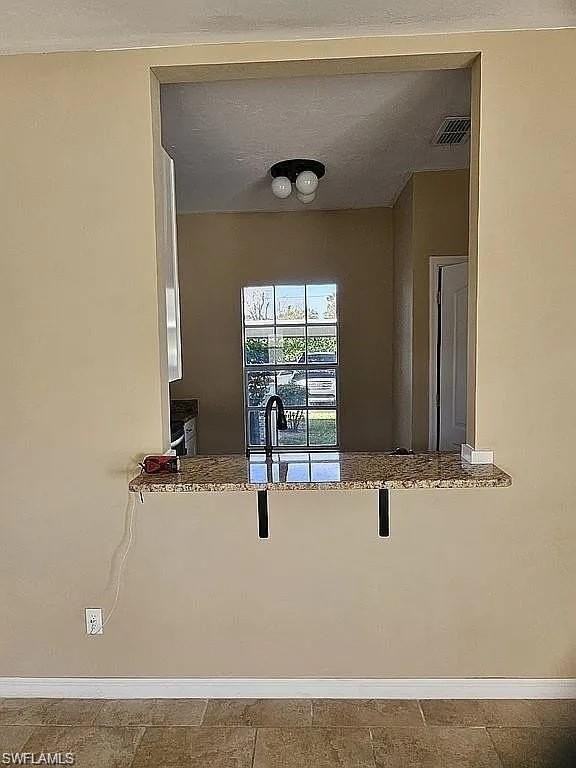 6123 Lake Front Dr - Photo 6 of 28