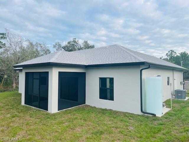 2783 70th Ave Ne - Photo 2 of 11