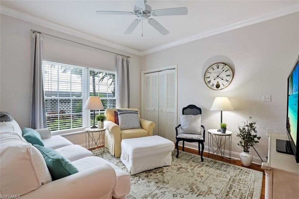 5897 Chanteclair Dr Apt 313 #313 - Photo 7 of 18