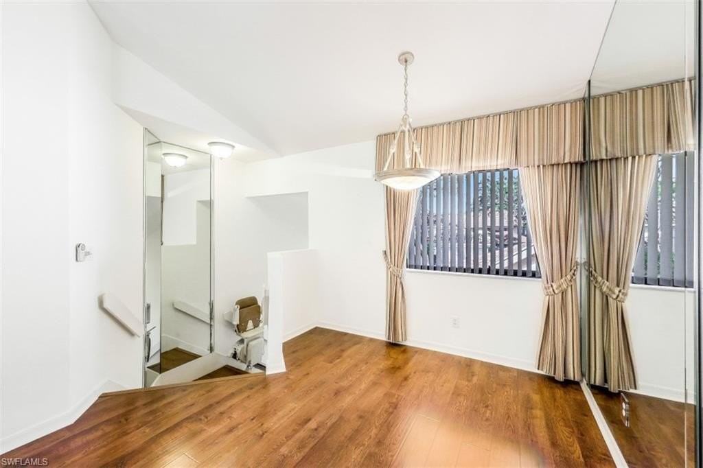 78 Bennington Dr Apt 5-8 #5-8 - Photo 4 of 24