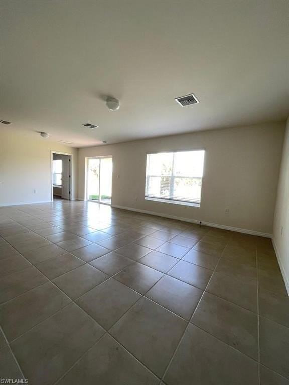 9018 S Castle Cir - Photo 2 of 13