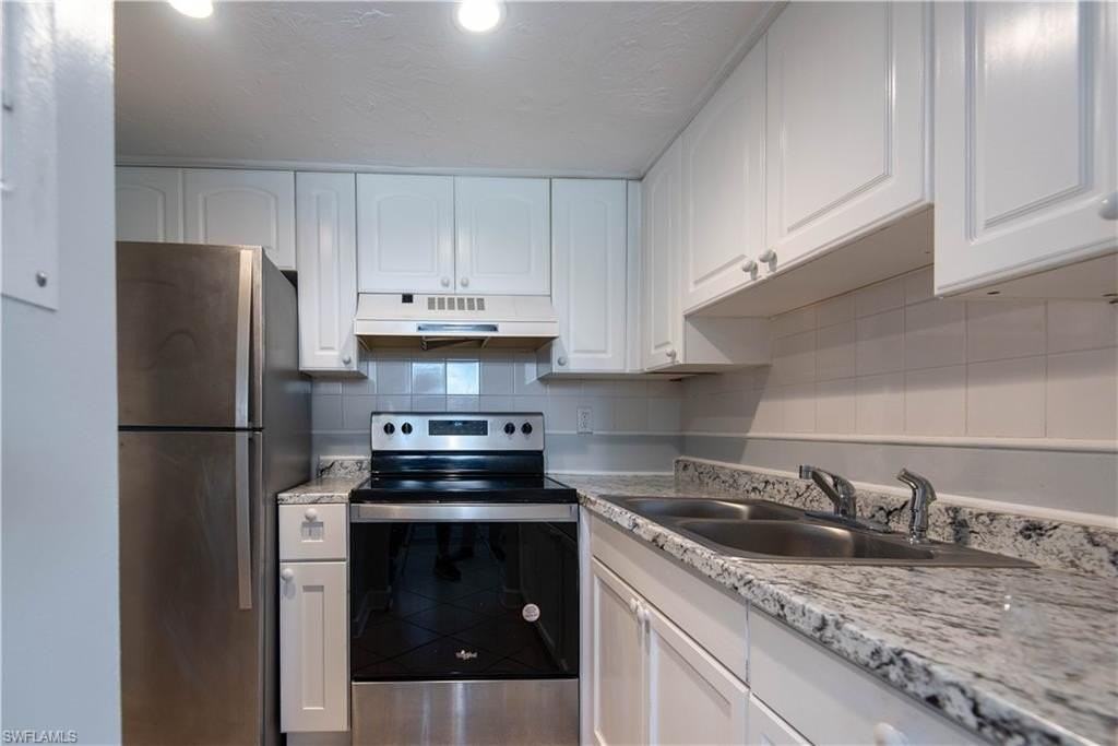 3257 Royal Canadian Trce Apt 2 #2 - Photo 4 of 12