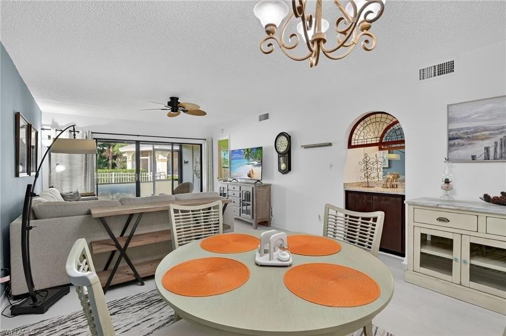 705 Augusta Blvd Unit 705-4 #705-4 - Photo 6 of 28