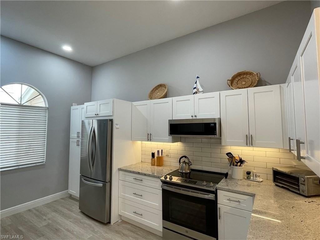 2671 Citrus Lake Dr #E303 - Photo 3 of 25
