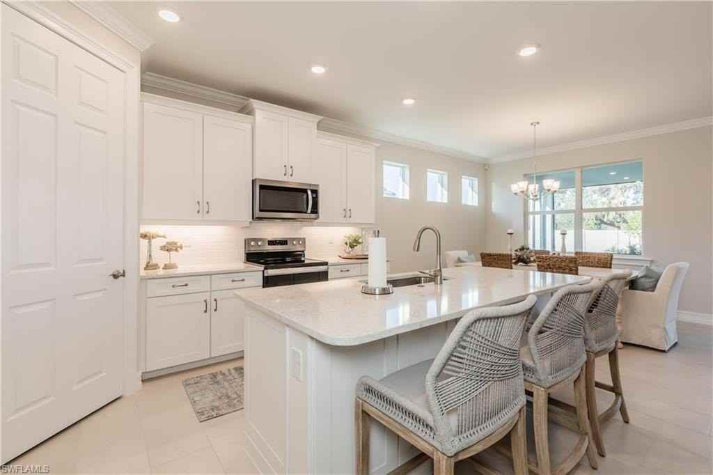 267 Tamarindo Ln - Photo 6 of 18