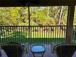 featured image of 913 Carrick Bend Cir Apt 202 #202