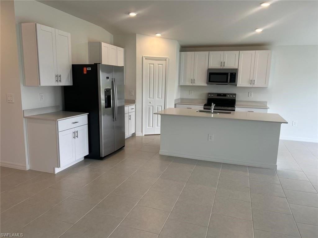 19712 Lavender Field Ct - Photo 7 of 17