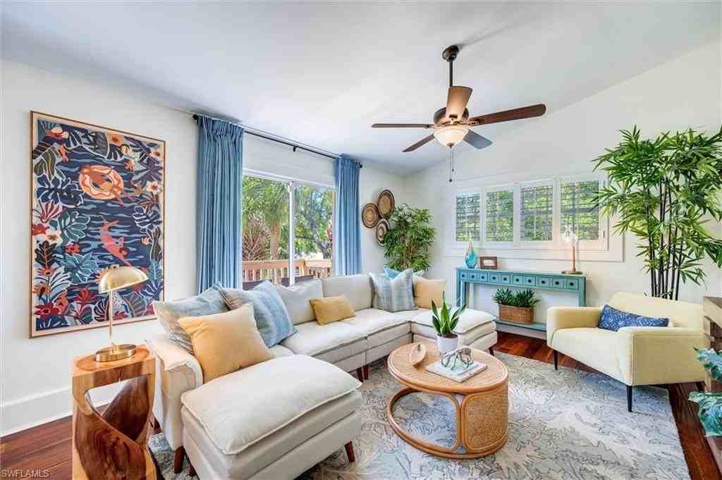 2800 Lakeview Dr Unit 5 #5 - Photo 6 of 22