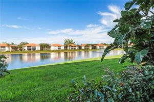 featured image of 280 Robin Hood Cir #101