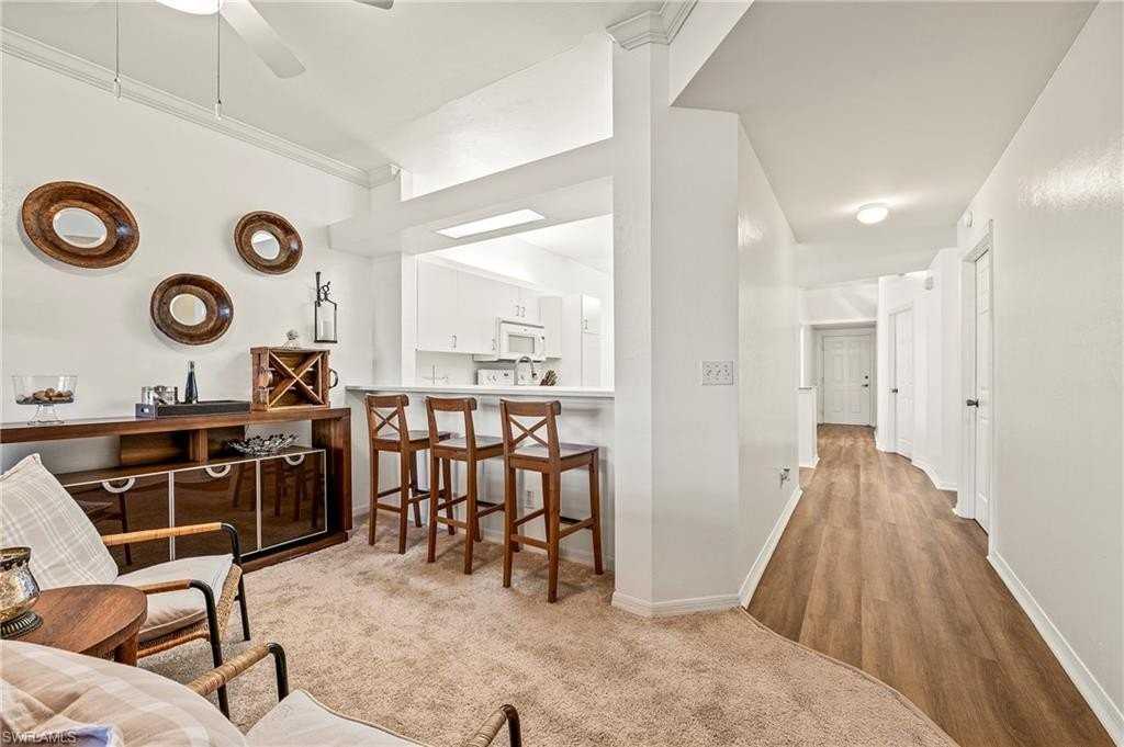 280 Robin Hood Cir #101 - Photo 4 of 19