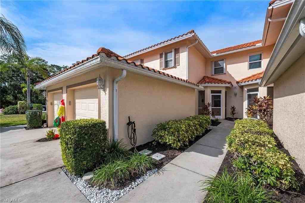 465 Robin Hood Cir Unit 101 #101 - Photo 4 of 21