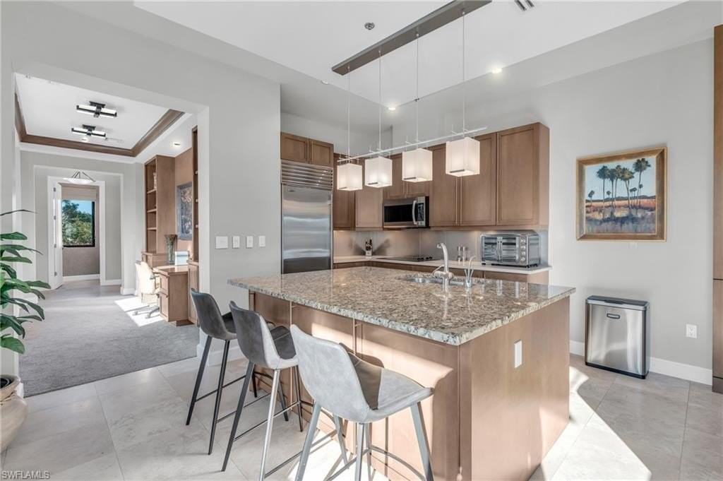 428 9th St S - Photo 5 of 24