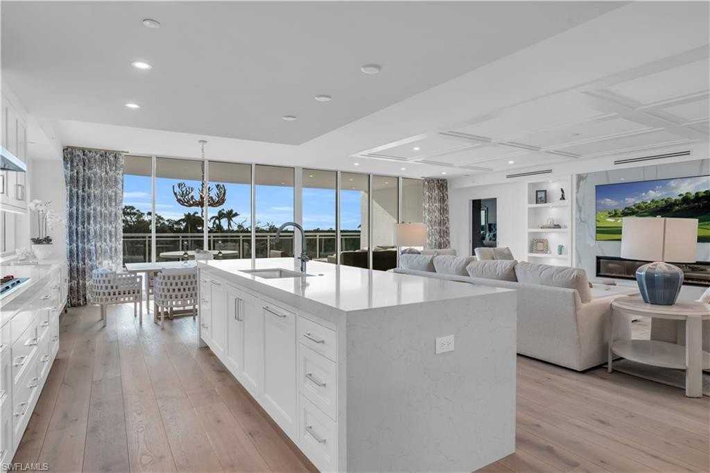 13945 Old Coast Rd Unit 301 #301 - Photo 3 of 30