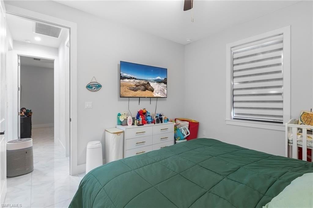 2406 37th Ave Ne - Photo 6 of 20