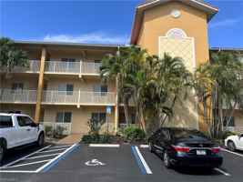 featured image of 10000 Maddox Ln Apt 321 #321