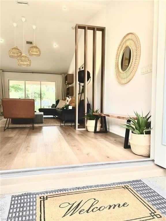 220 18th Ave Nw - Photo 5 of 27