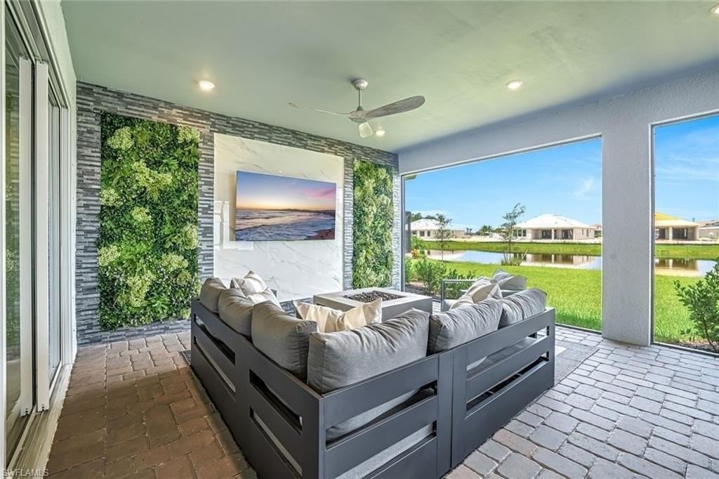 15653 Triesta Ln - Photo 6 of 47