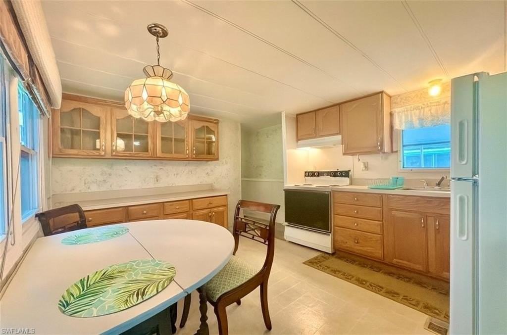 112 Cape Sable Dr - Photo 7 of 35