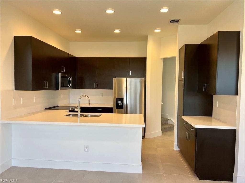 5653 Cerva Ln - Photo 7 of 24