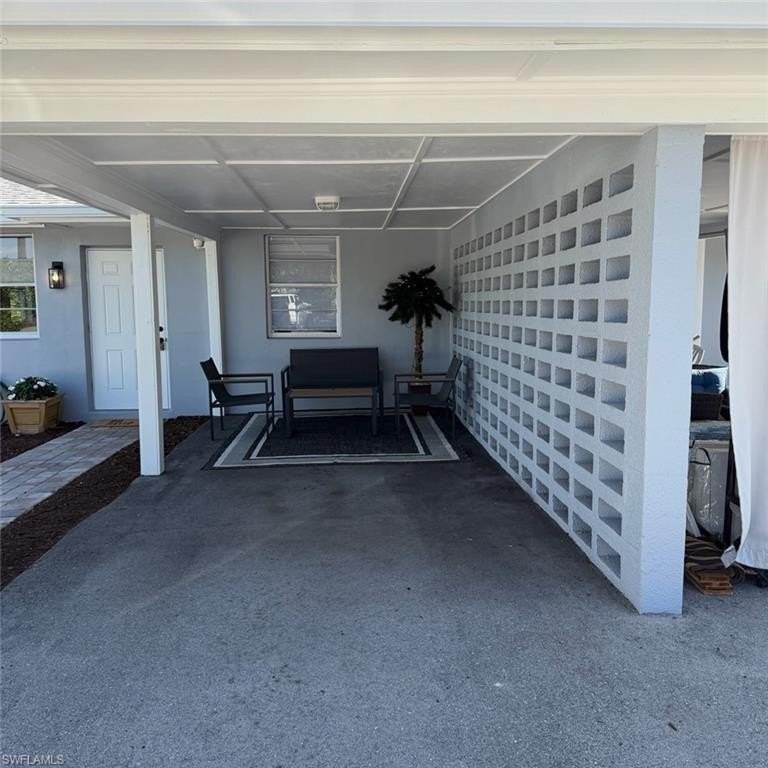 4518 W Alhambra Cir - Photo 3 of 14