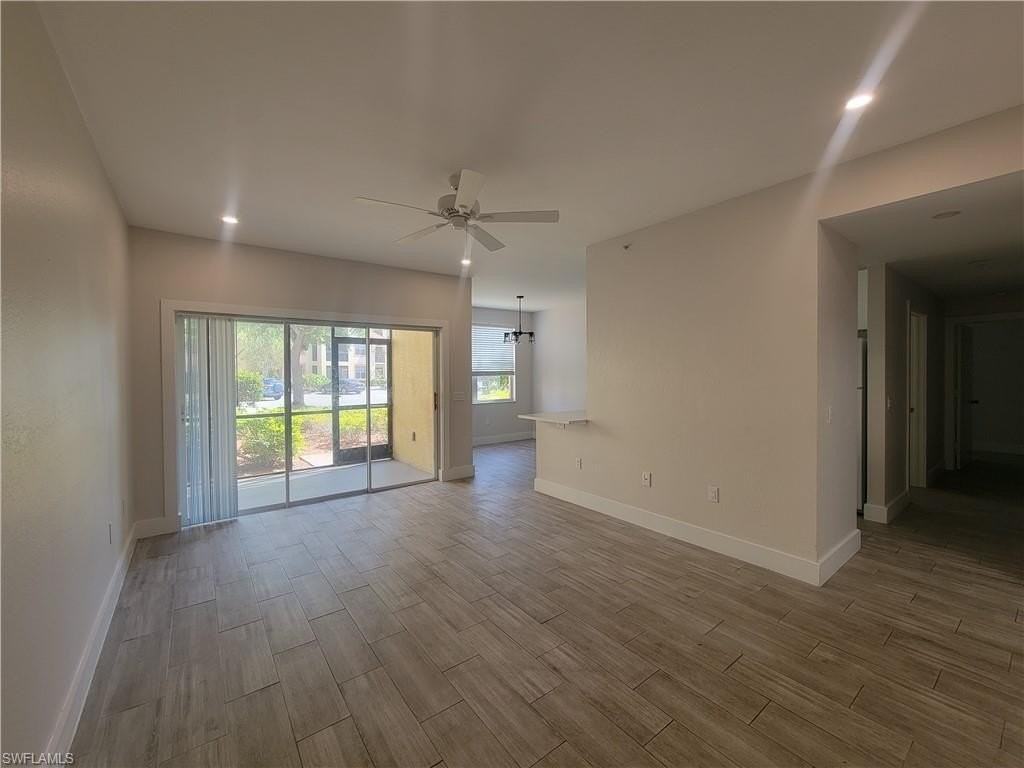 7950 Preserve Cir Apt 813 #813 - Photo 3 of 12