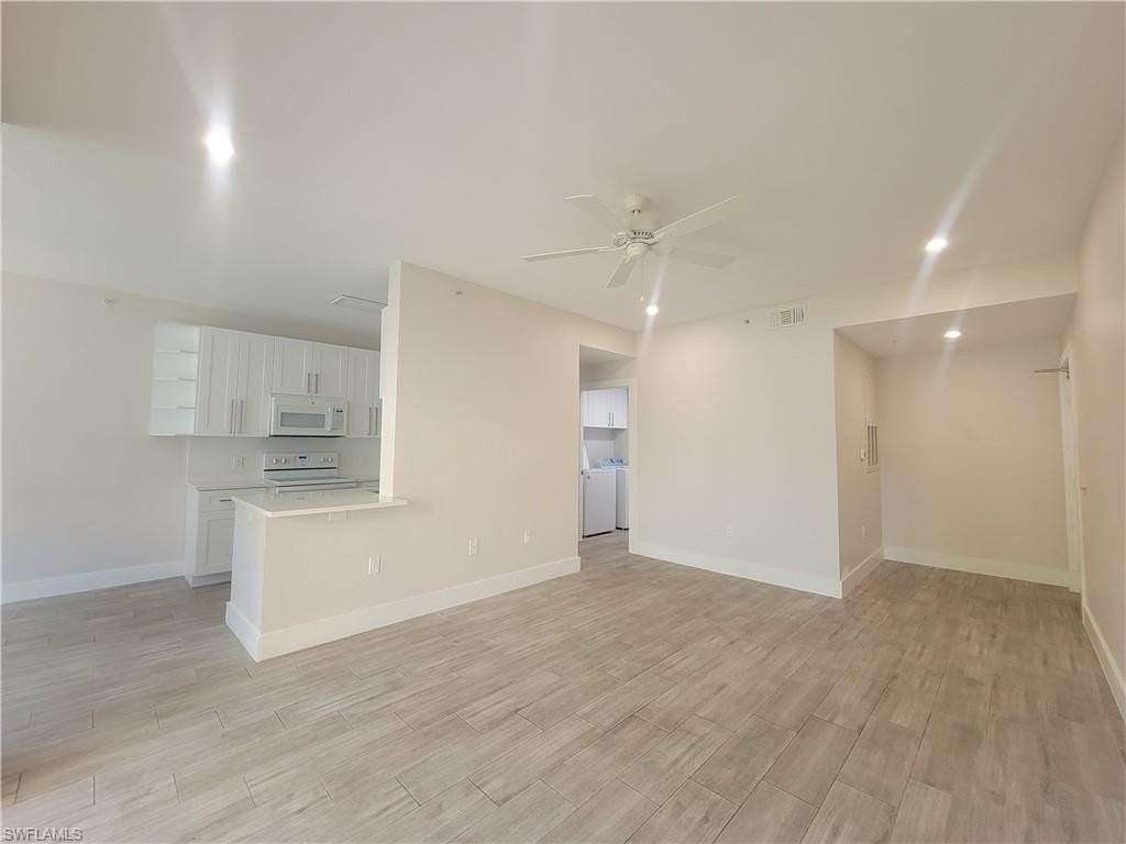 7950 Preserve Cir Apt 813 #813 - Photo 5 of 12