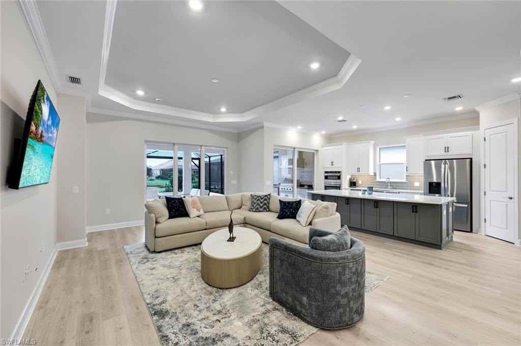 15804 Derna St - Photo 2 of 22